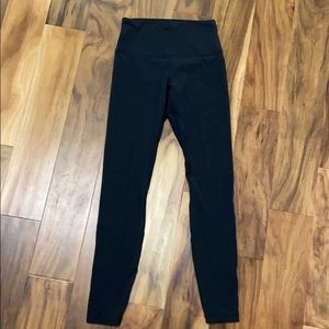 Black lululemon leggings